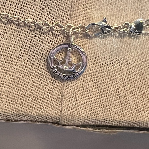 Vintage Crown Trifari Silvertone Triple Strand Necklace signed - Picture 3 of 8